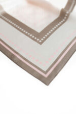 Apaszka jedwabna - Beżowa - Diana - Detal