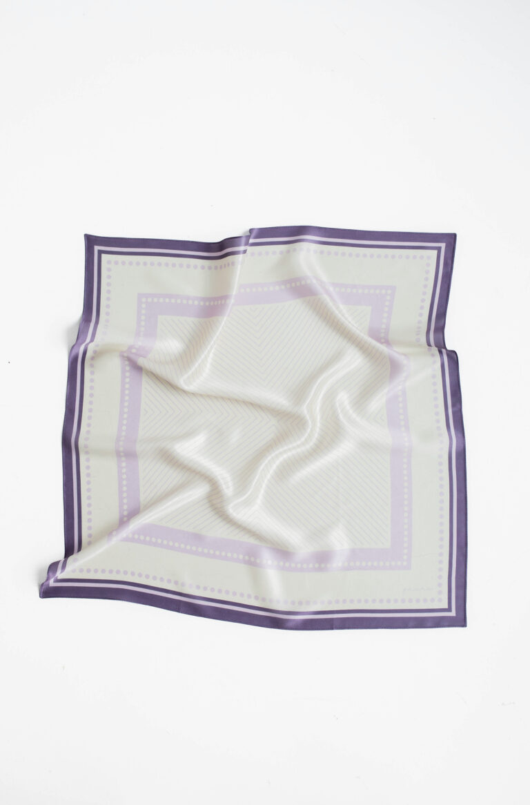 Apaszka jedwabna - Fioletowa - Diana - Cała