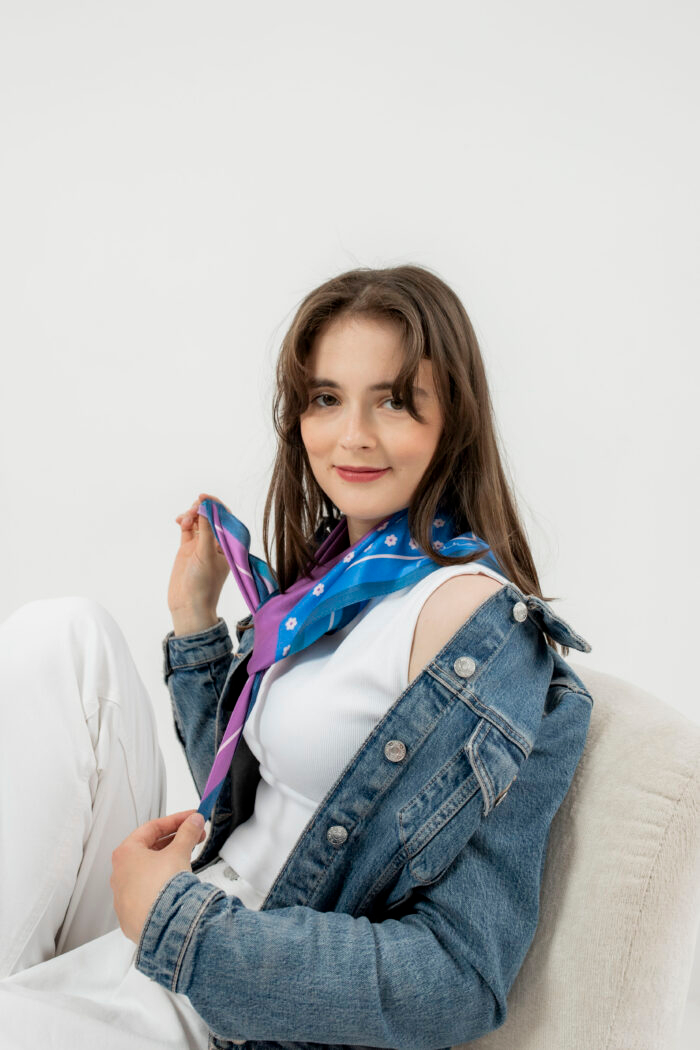Apaszka jedwabna - Niebieska - Mila